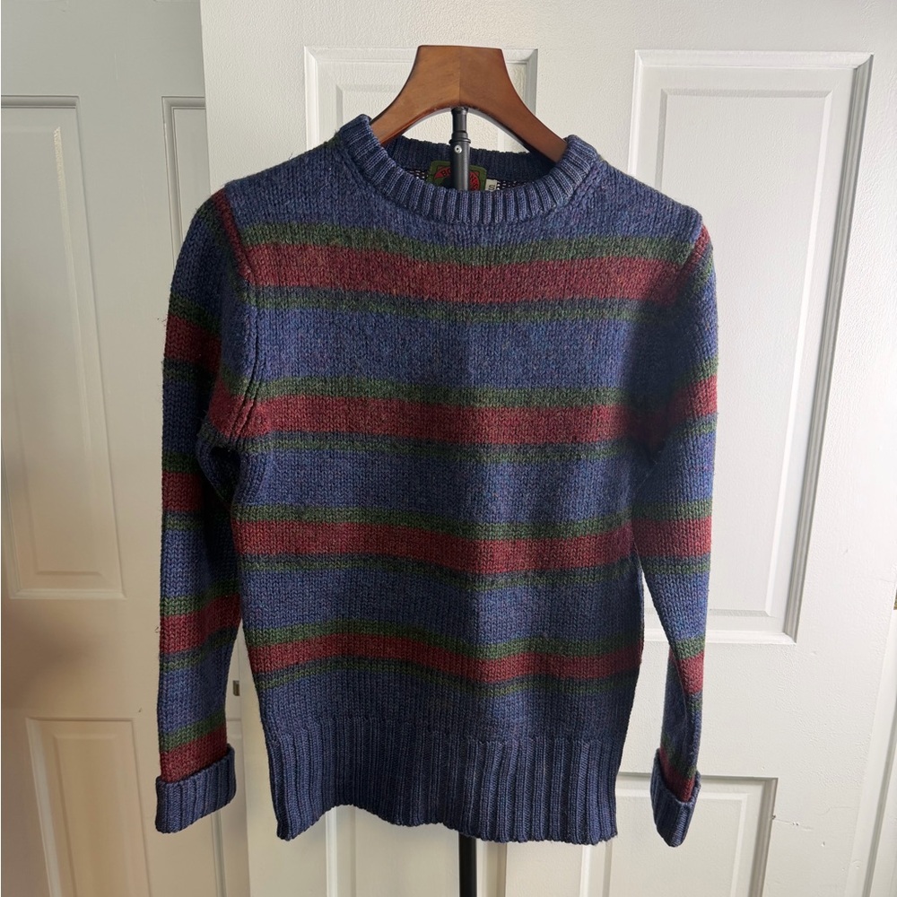 Boston Traders Striped Blue and Red Men’s Sweater 100% Wool Small